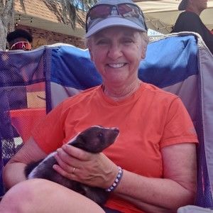 Meet your Posher, Gina